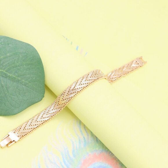 "Rose Gold Woven Pattern Bracelet with Beaded Edge, XPBL1127 - Picture 2 of 12